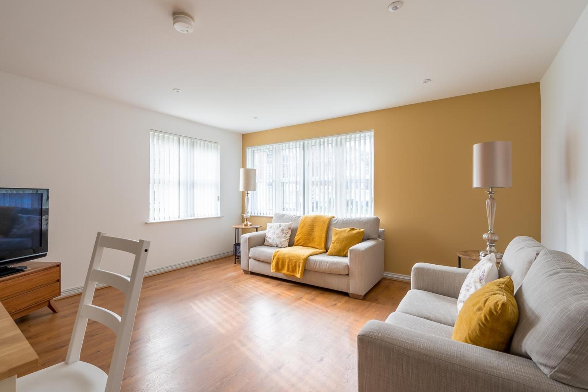 Modern 3 Bedroom Apt Near City Centre Parking Included Belfast Dış mekan fotoğraf