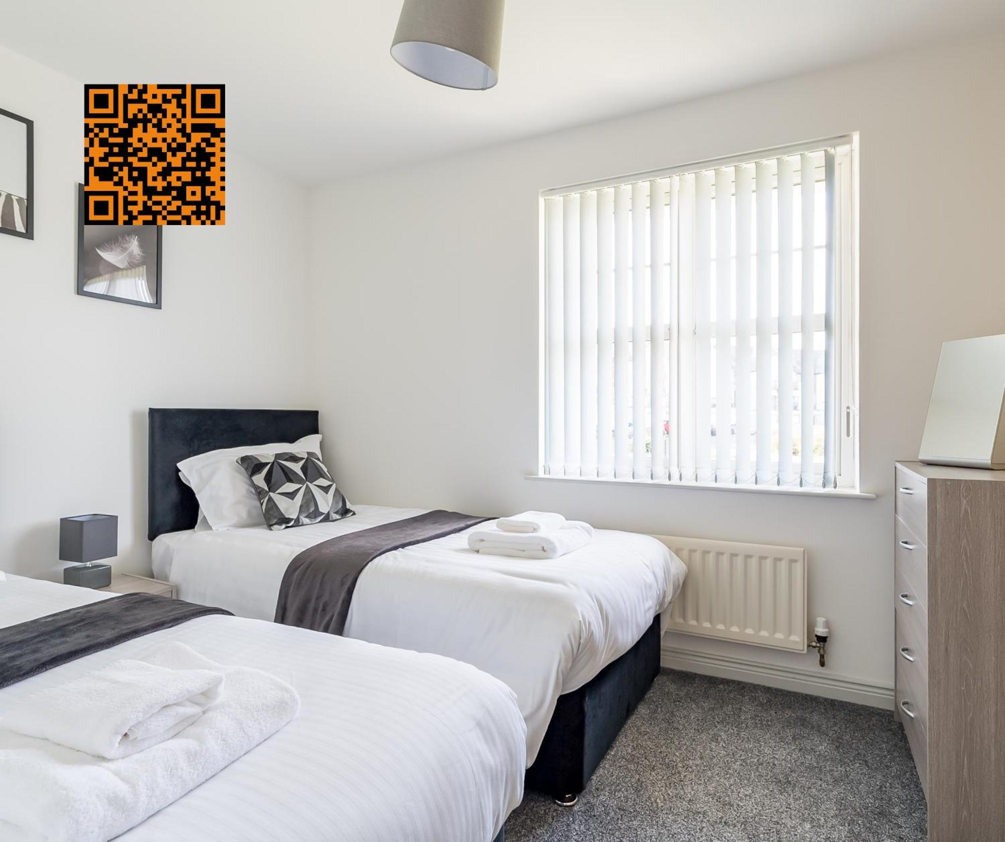 Modern 3 Bedroom Apt Near City Centre Parking Included Belfast Dış mekan fotoğraf