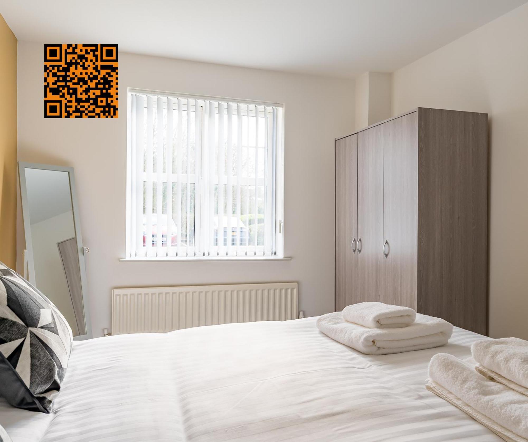 Modern 3 Bedroom Apt Near City Centre Parking Included Belfast Dış mekan fotoğraf