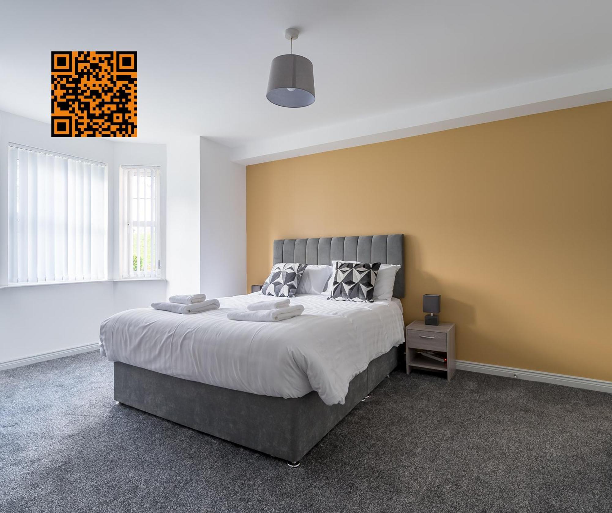 Modern 3 Bedroom Apt Near City Centre Parking Included Belfast Dış mekan fotoğraf