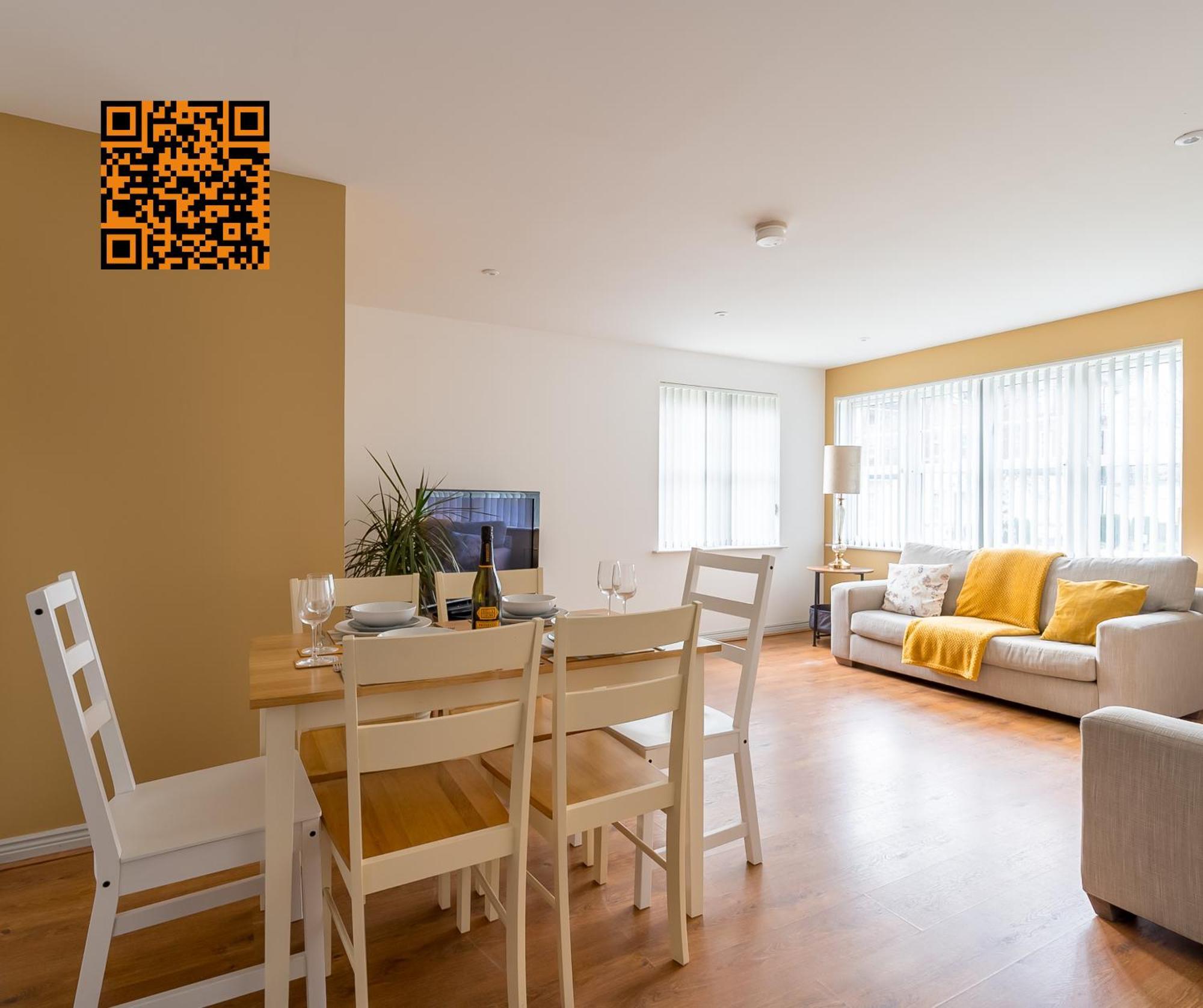 Modern 3 Bedroom Apt Near City Centre Parking Included Belfast Dış mekan fotoğraf